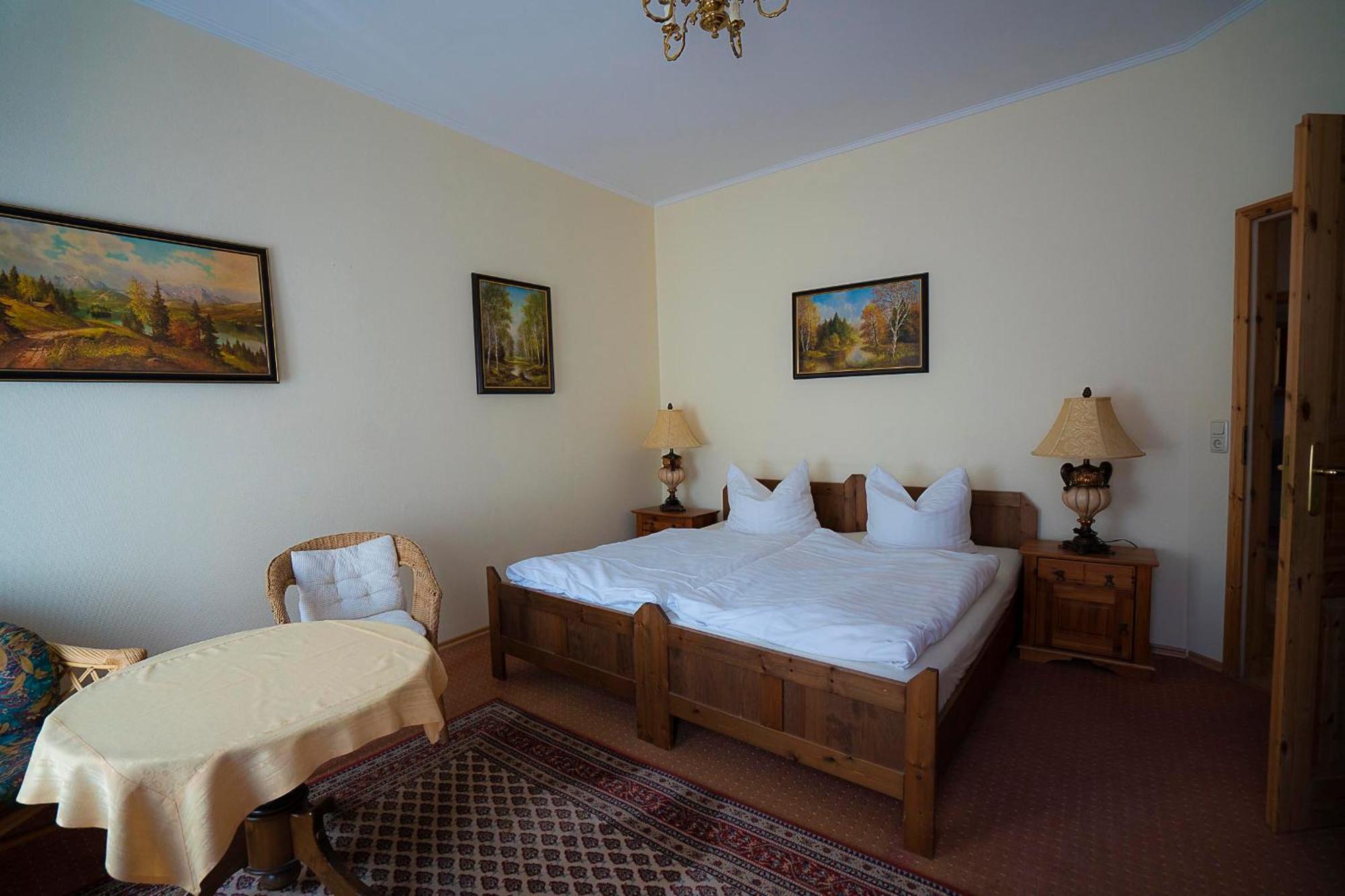 Pension Am Dom Schwerin  Pokoj fotografie